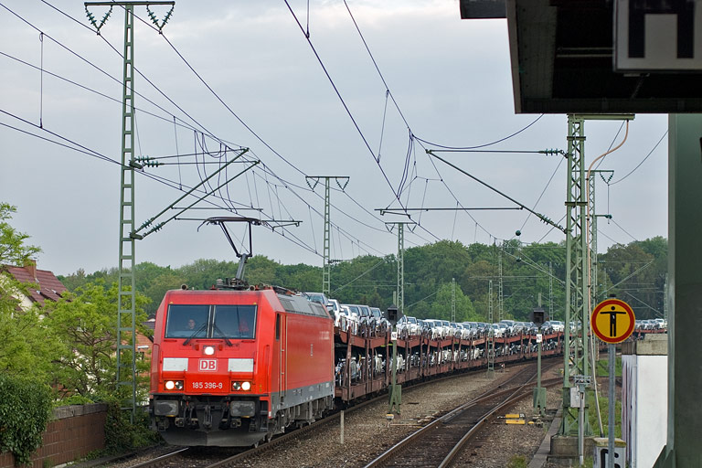 185 396 mit CSQ 60084 bei km 16,8 (April 2011)
