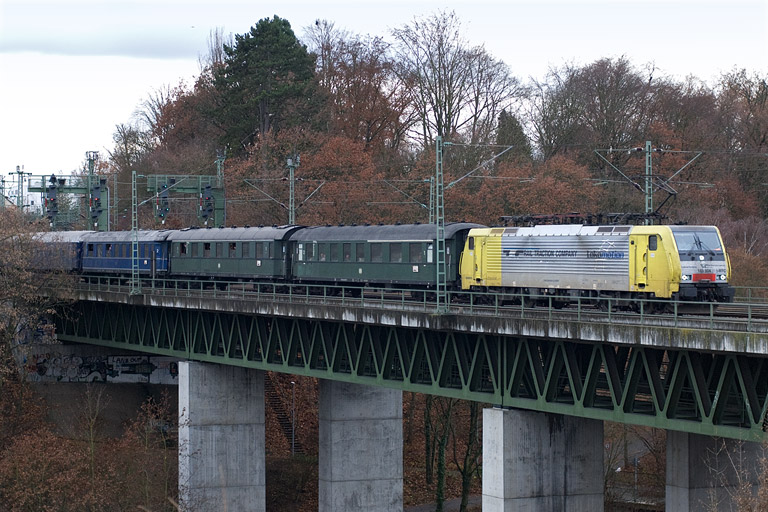 189 904 bei km 14,6 (Dezember 2011)