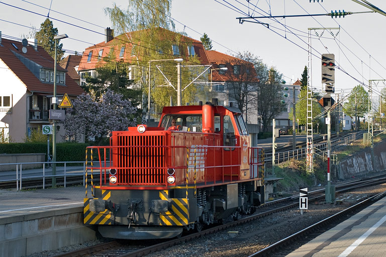 AVG 464 (G 1203 BB) bei km 15,6 (April 2011)