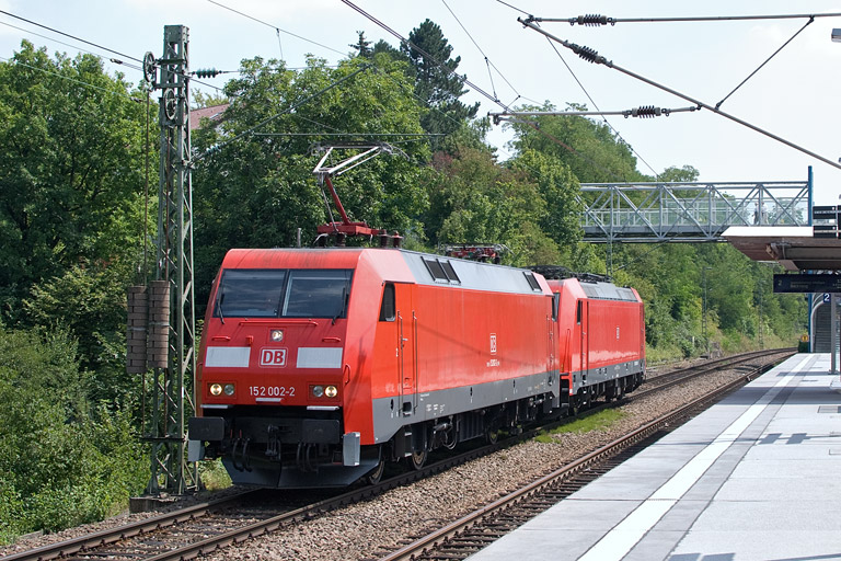 152 002 und 185 319 bei km 14,2 (Juli 2012)