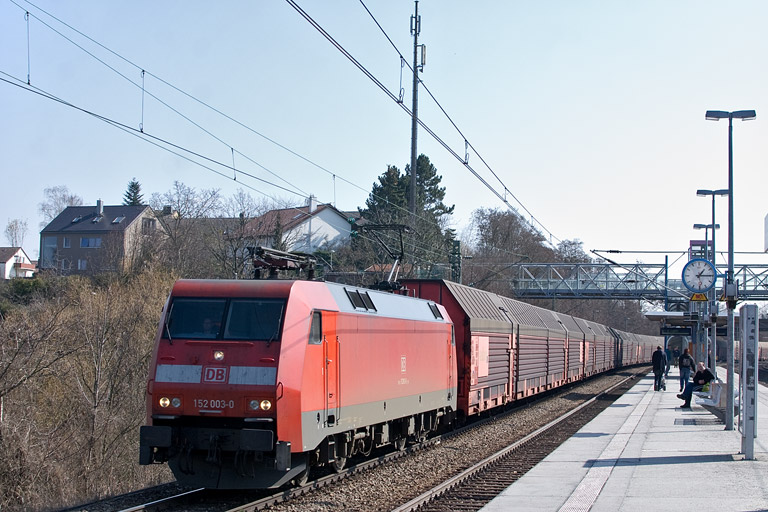 152 003 mit EK 56160 bei km 14,2 (M&auml;rz 2012)