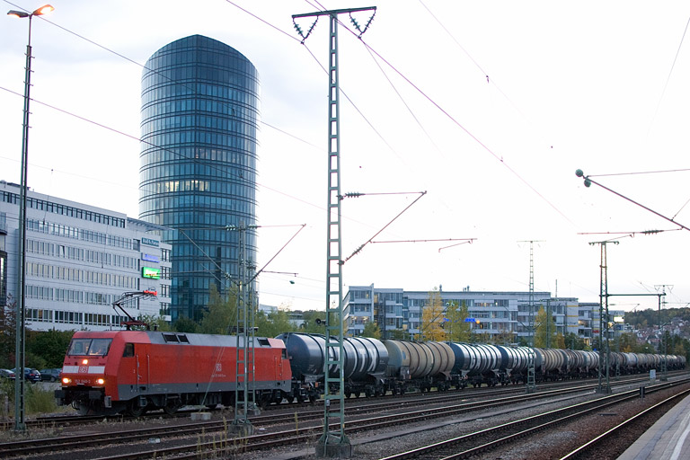 152 040 bei km 15,6 (Oktober 2012)