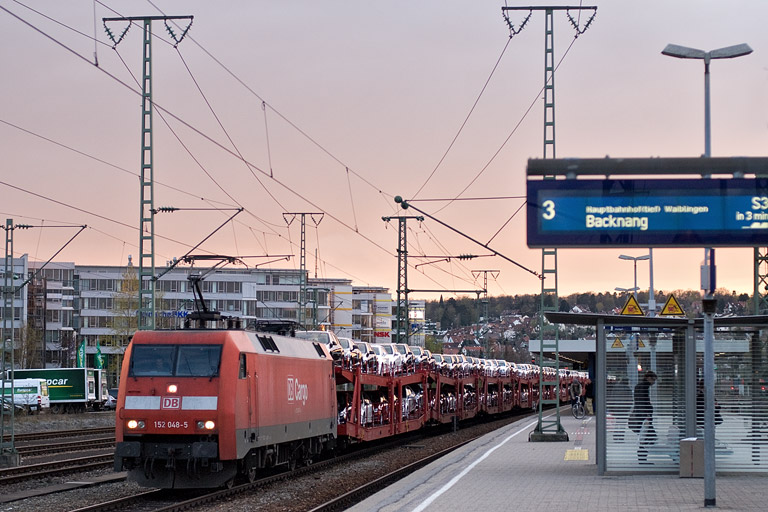 152 048 mit GA 60084 bei km 15,6 (April 2012)