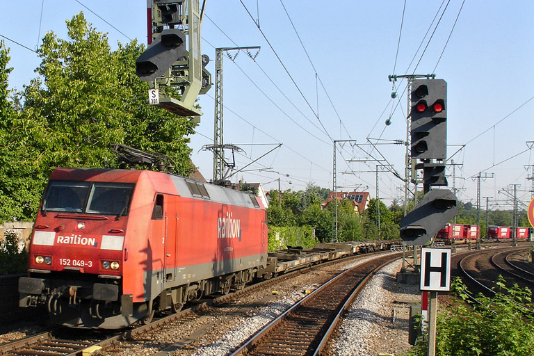 152 049 mit KT 50509 bei km 16,6 (Juli 2012)