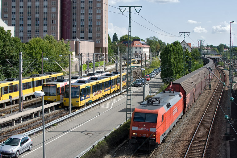 152 069 mit EK 56165 bei km 15,8 (August 2012)