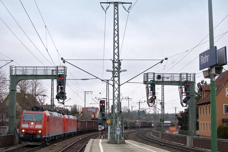 185 089 und 185 094 mit EZ 44691 bei km 16,6 (M&auml;rz 2012)