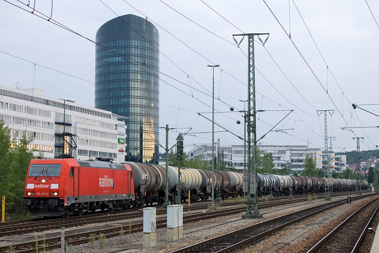 185 225 bei km 15,4 (September 2012)