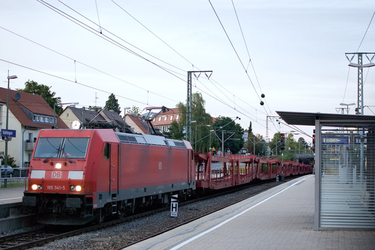 185 341 mit EK 56181 bei km 15,6 (August 2012)