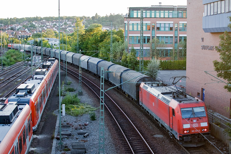 185 341 mit GM 49583 bei km 16,0 (September 2012)