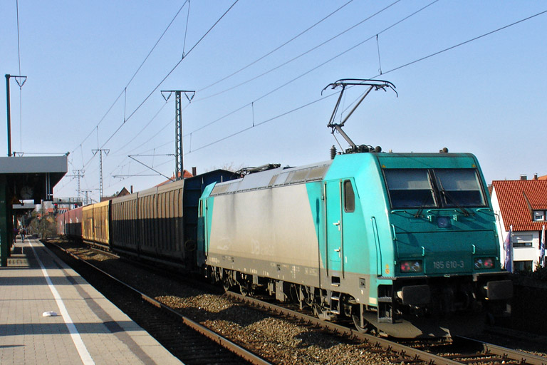 185 610 mit GA 60082 bei km 16,8 (M&auml;rz 2012)