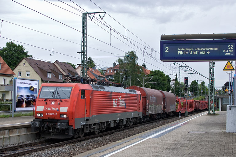 189 060 mit EK 56173 bei km 15,6 (Juni 2012)