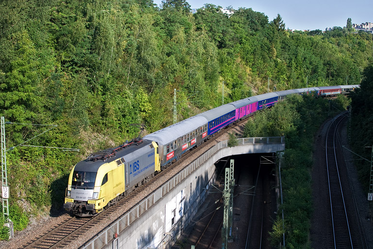 ES 64 U2-096 mit DPE 20283 bei km 13,8 (August 2012)