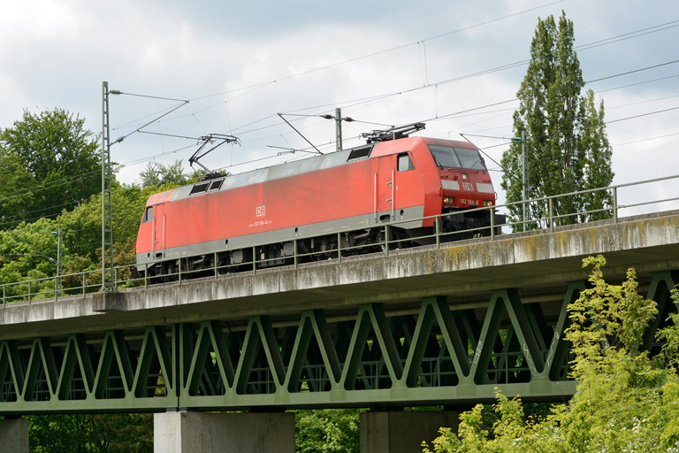 152 164 bei km 14,6 (Mai 2013)