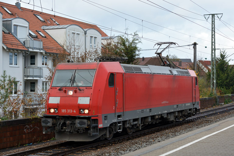 185 313 bei km 16,8 (November 2013)