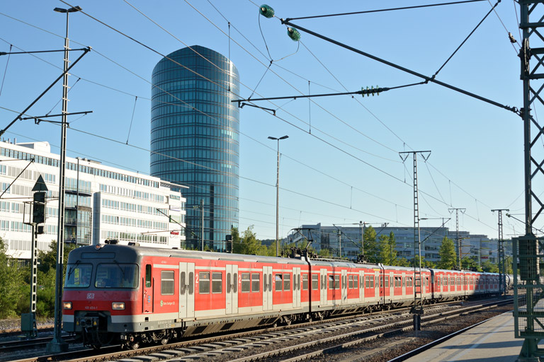 420 454 bei km 15,6 (September 2013)