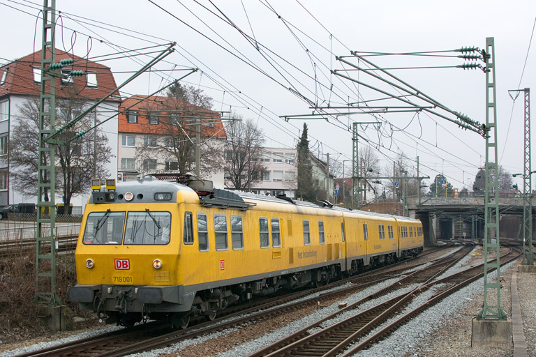 719 001/501 bei km 15,4 (April 2013)