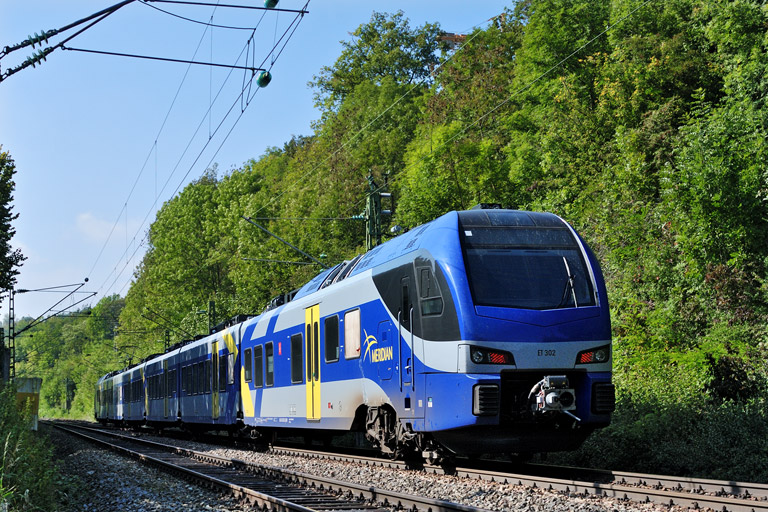 Meridian ET 302 als DbZ 91656 bei km 13,0 (Oktober 2013)