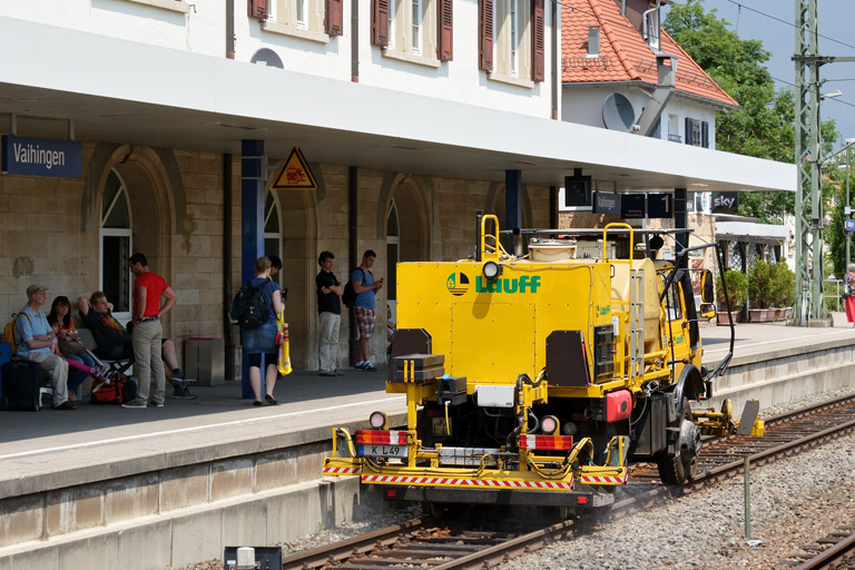 Schienenunimog bei km 15,6 (Juni 2013)