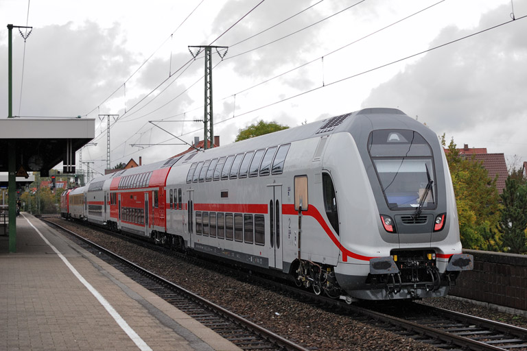 Me&szlig;zug ST-D 92205 bei km 16,8 (Oktober 2014)