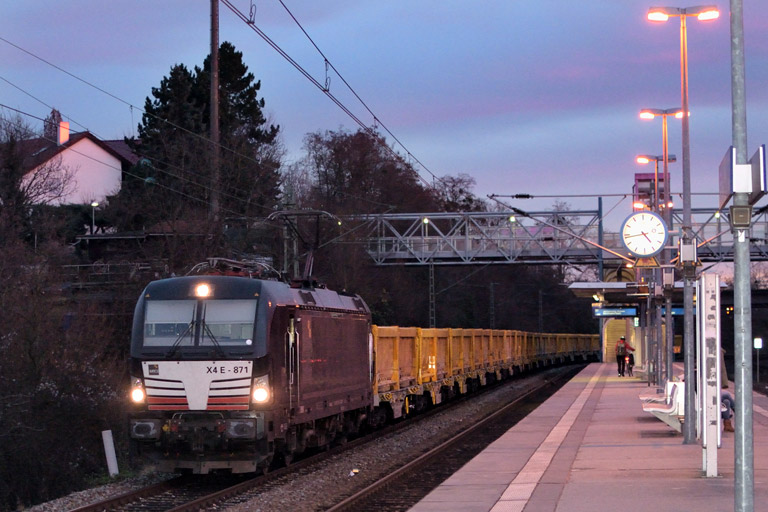 193 871 bei km 14,2 (Dezember 2014)