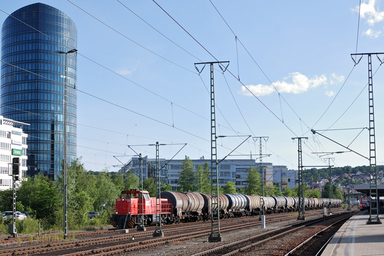 275 022 (Baureihe G 1206) bei km 15,6 (Juni 2014)