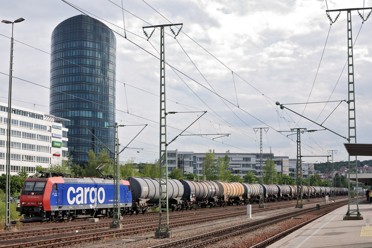 482 008 bei km 15,6 (Juni 2014)