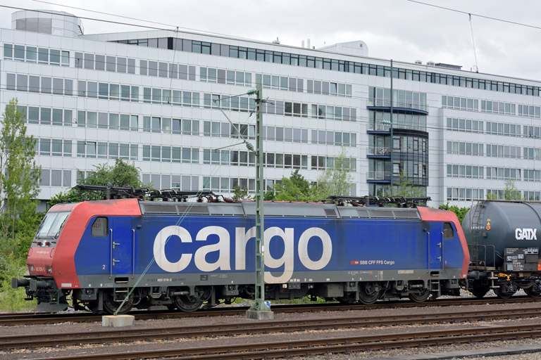 482 016 bei km 15,6 (Mai 2014)