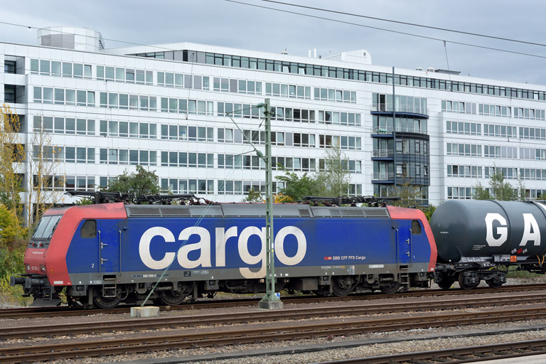 482 026 bei km 15,6 (Oktober 2014)