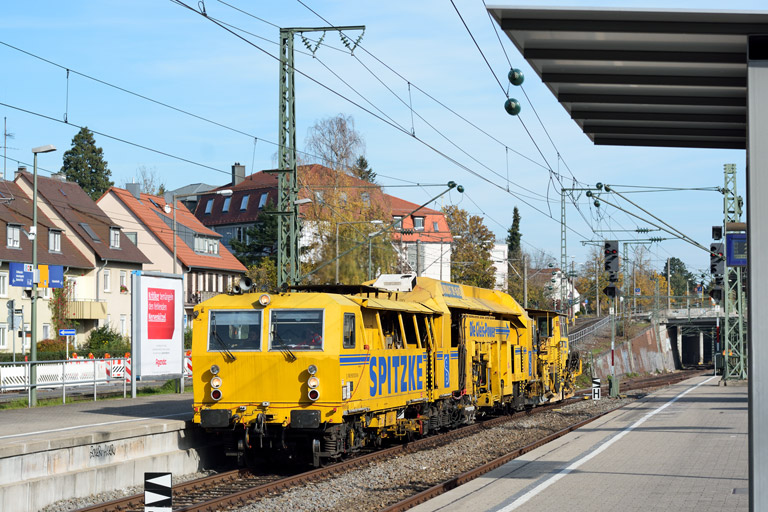 Bauzug bei km 15,6 (November 2014)