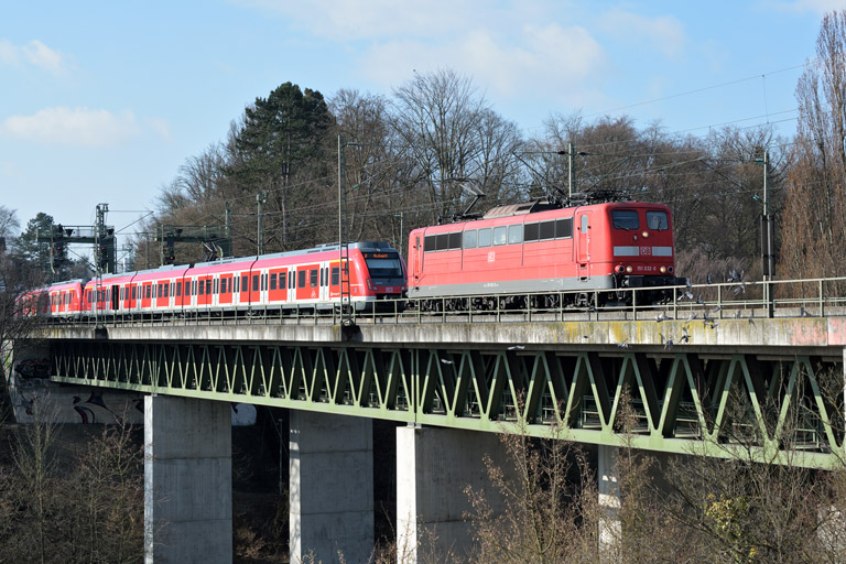 151 032 als T 66699 bei km 14,6 (M&auml;rz 2015)