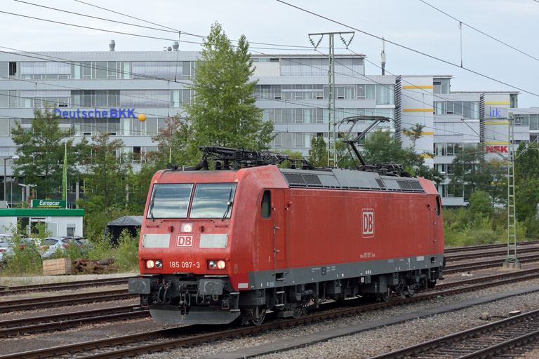 185 097 als T 66699 bei km 15,6 (September 2015)