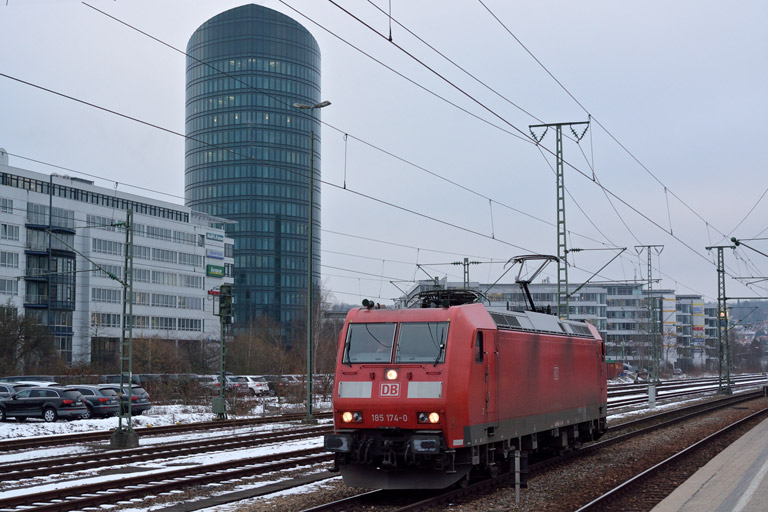185 174 als T 66699 bei km 15,6 (Februar 2015)