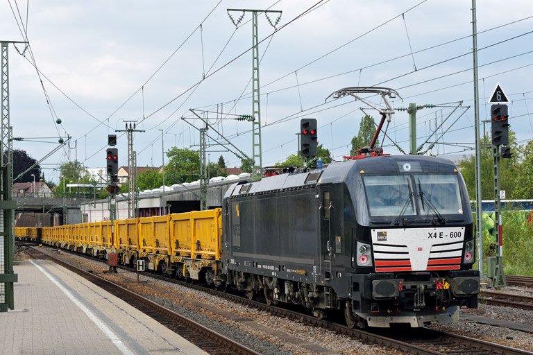 193 600 mit Bauz 83974 bei km 15,4 (Mai 2015)