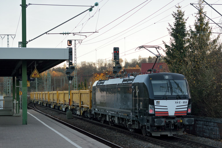 193 859 bei km 16,8 (November 2015)