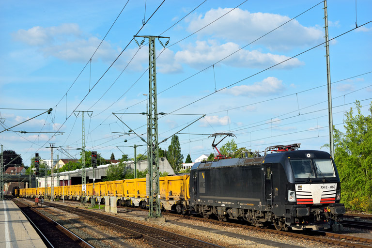 193 860 mit Bauz 82703 bei km 15,4 (Mai 2015)