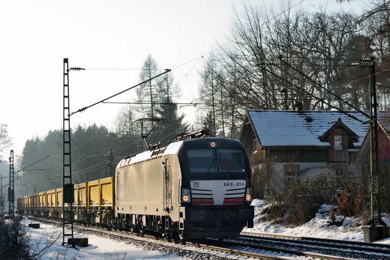 193 874 mit BauZ 91943 bei km 18,2 (Februar 2015)