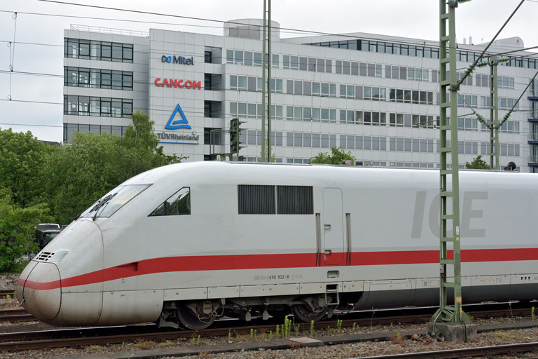 410 102 bei km 15,6 (Juni 2015)