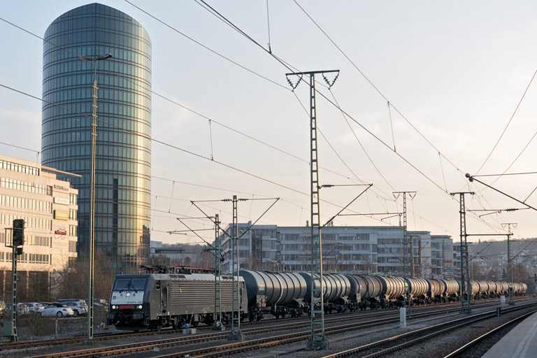 ES 64 F4-452 bei km 15,6 (M&auml;rz 2015)