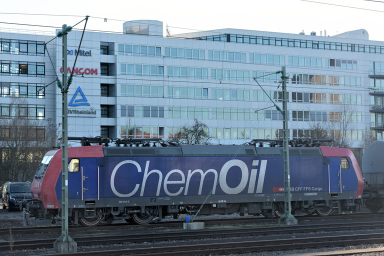 482 012 bei km 15,6 (Dezember 2015)