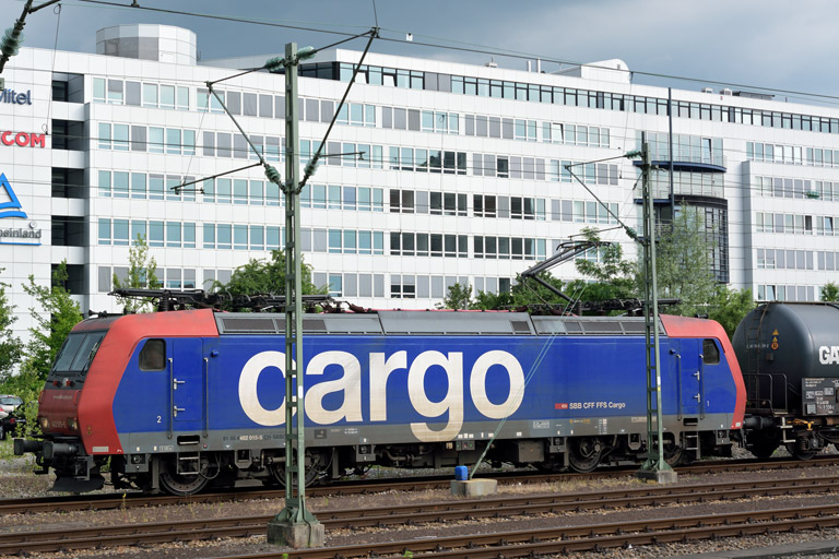 482 015 bei km 15,6 (Juni 2015)