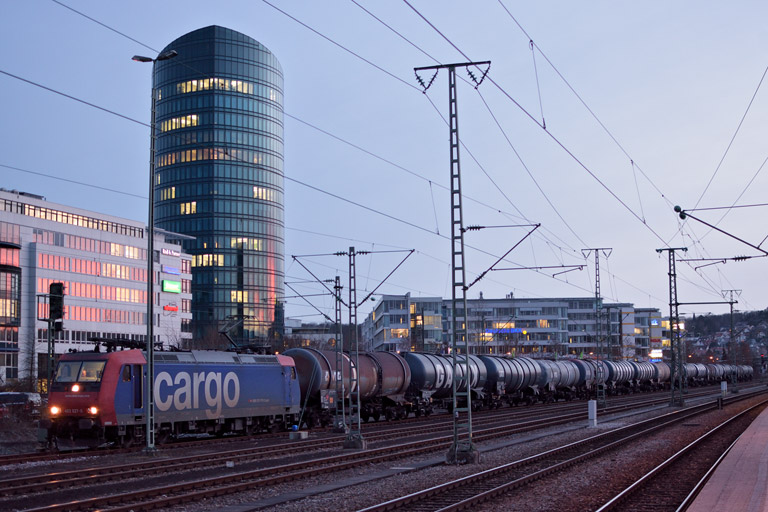 482 027 bei km 15,6 (Februar 2015)