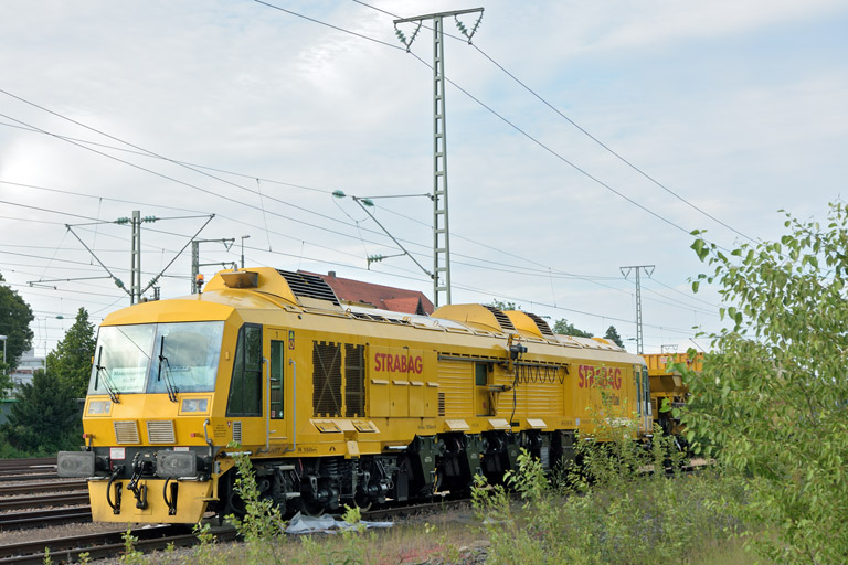 Schienenfr&auml;szug SF03 bei km 15,6 (Juni 2015)