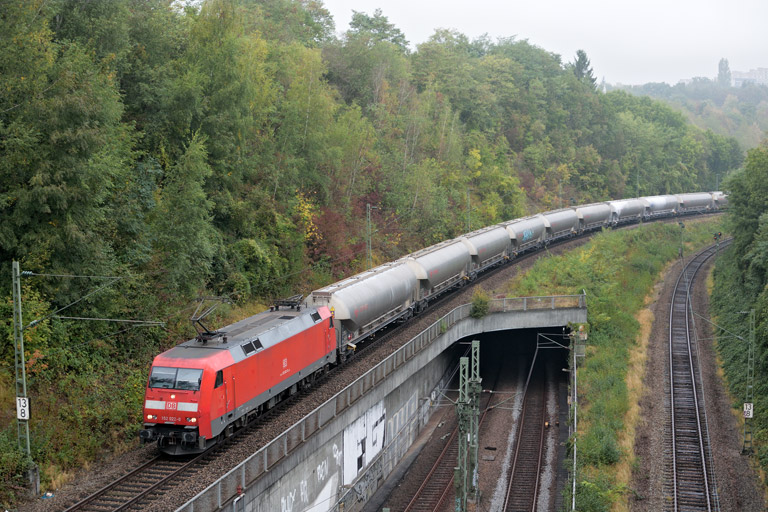 152 022 mit GM 47051 bei km 13,8 (Oktober 2016)
