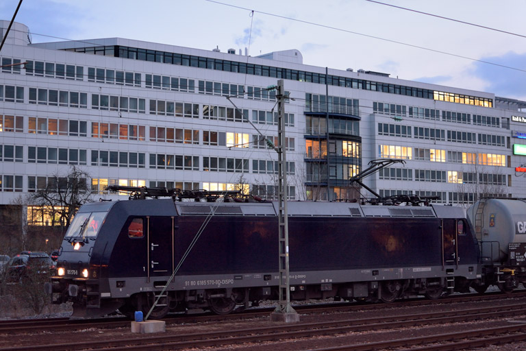 185 570 bei km 15,6 (M&auml;rz 2016)