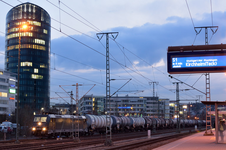 185 570 bei km 15,6 (M&auml;rz 2016)