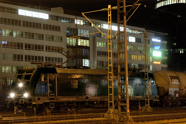 185 570 bei km 15,6 (Januar 2016)