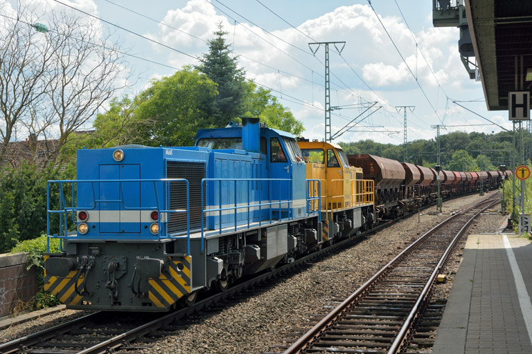 275 843 und 275 846 bei km 16,8 (August 2016)