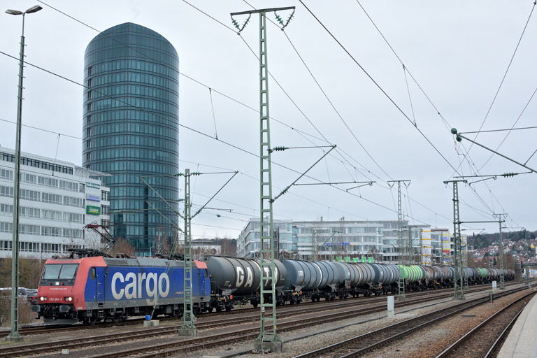 482 004 bei km 15,6 (Februar 2016)