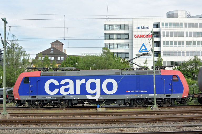 482 006 bei km 15,6 (Juni 2016)