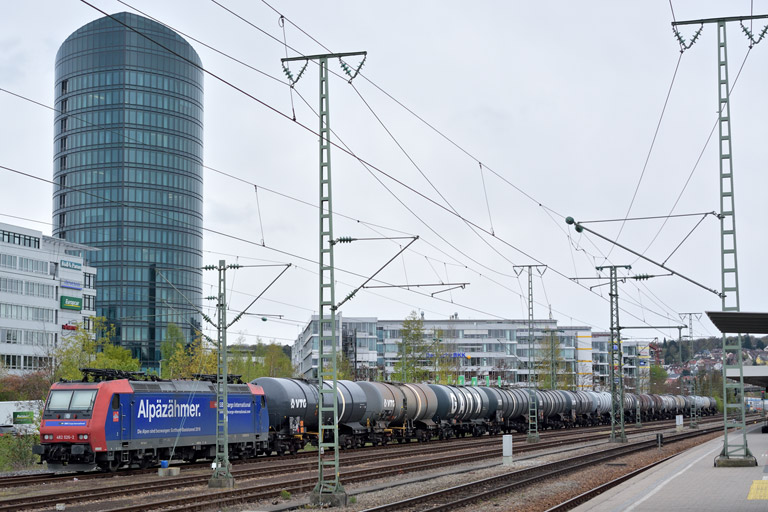 482 026 bei km 15,6 (April 2016)